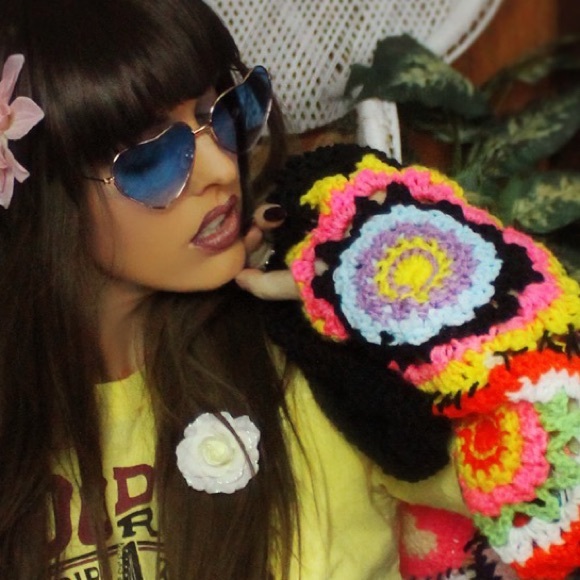 New Blue Heart 🕶- ALL SOLD - Picture 4 of 4